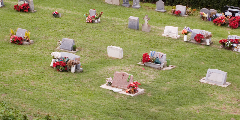 El aumento de tarifas funerarias en Bogotá este 2025 crossing world group